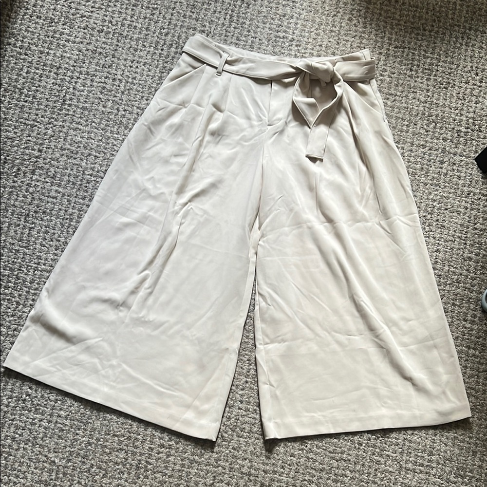 Maeve by Anthropologie Cream Wide-Leg Pants – Size 6 - NWOT